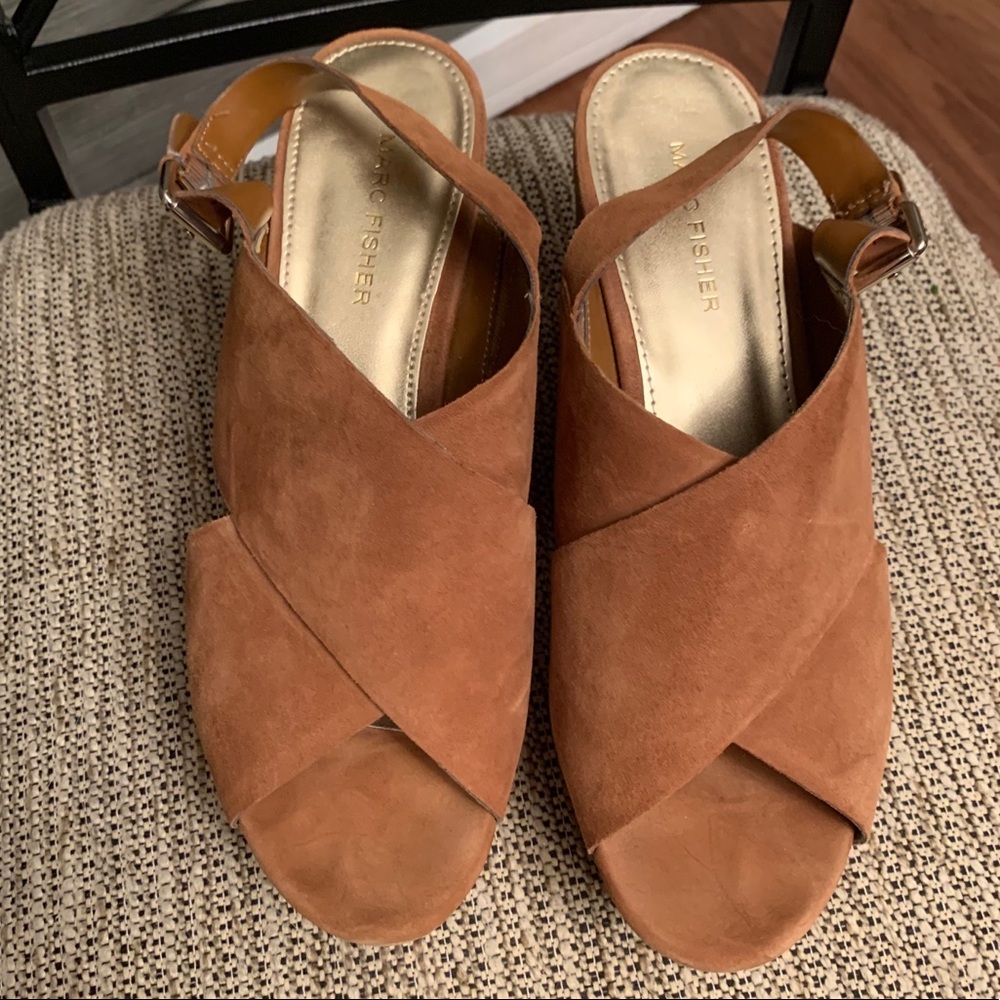 Marc Fisher light brown suede mule wedges size 7.5